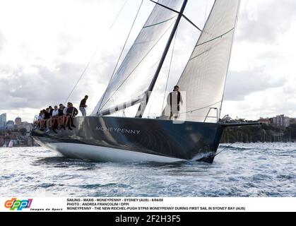 VOILE - MAXIS - MONEYPENNY - SYDNEY (AUS) - 6/04/08 PHOTO : ANDREA FRANCOLINI / DPPI MONEYPENNY - LE NOUVEAU REICHEL-PUGH STP65 MONEYPENNY LORS DE LA PREMIÈRE VOILE DANS LA BAIE DE SYDNEY (AUS) Banque D'Images