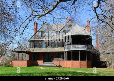 Issac Bell House est un manoir de l'âge de or avec le style de Shingle dans le quartier historique de Bellevue Avenue à Newport, Rhode Island RI, Etats-Unis. Banque D'Images