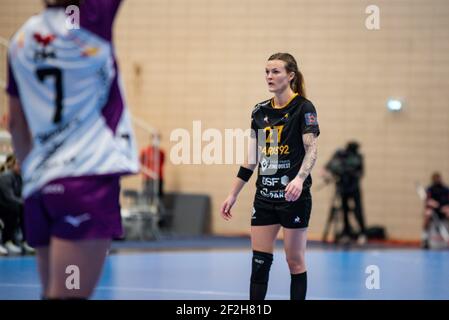 Nadia Offendal de Paris 92 réagit lors du match de handball de la Ligue européenne des femmes de l'EHF entre Paris 92 et Herning-Ikast Handbold le 16 janvier 2021 au Palais des Sports d'Issy-les-Moulineaux, France - photo Antoine Massinon / A2M Sport Consulting / DPPI Banque D'Images