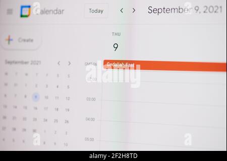New york, Etats-Unis - 17 février 2021: Gedaliah FAST 9 de septembre sur google calendrier sur l'écran d'ordinateur portable vue rapprochée. Banque D'Images