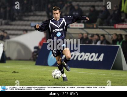 FOOTBALL - CHAMPIONNAT DE FRANCE 2004/2005 - GIRONDINS BORDEAUX / SC BASTIA - 05/02/2005 - FRANCK JURIETTI (BOR) - PHOTO CAROLINE PRESSION BLUMBERG / FLASH Banque D'Images