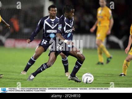 FOOTBALL - CHAMPIONNAT DE FRANCE 2004/2005 - GIRONDINS BORDEAUX / FC NANTES - 16/04/2005 - ANTONIO MAVUBA (BOR) - PHOTO CAROLINE PRESSION BLUMBERG / FLASH Banque D'Images