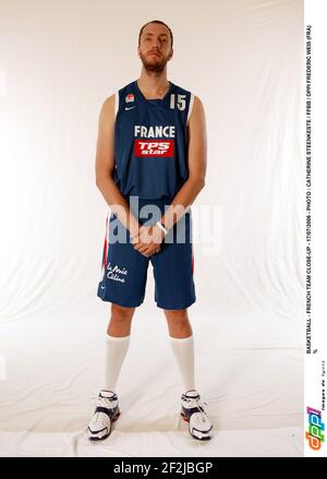 BASKETBALL - ÉQUIPE FRANÇAISE - GROS PLAN - 17/07/2006 - PHOTO : CATHERINE STEENKESTE / FFBB / DPPI FREDERIC WEI (FRA) % Banque D'Images