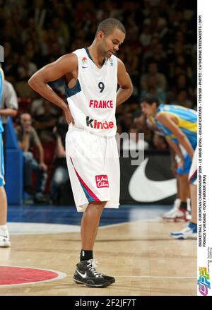 BASKETBALL - CHAMPIONNAT D'EUROPE 2009 - LE MANS (FRA) - QUALIFICATIONS - 17/09/208 - PHOTO : CATHERINE STEENKESTE / DPPI FRANCE V UKRAINE - TONY PARKER (FRA) Banque D'Images