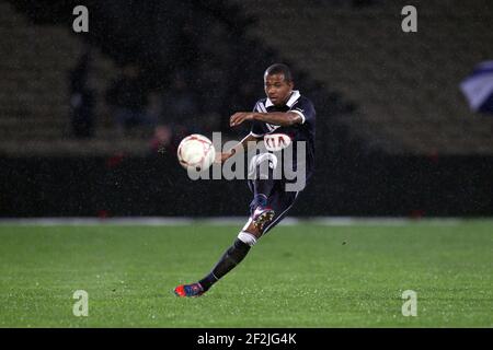 FOOTBALL - CHAMPIONNAT DE FRANCE 2012/2013 - L1 - GIRONDINS BORDEAUX V LILLE OSC - 19/10/2012 - PHOTO MANUEL BLONDAU / DPPI - MARIANO Banque D'Images