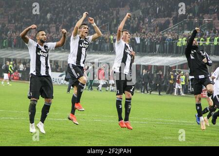 Les joueurs de Juventus fêtent après le championnat italien série UN match de football entre AC Milan et Juventus le 11 novembre 2018 au stade San Siro à Milan, Italie - photo Morgese - Rossini / DPPI Banque D'Images