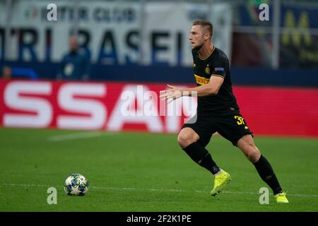 Milan Skriniar d'inter lors du match de football du Groupe F de la Ligue des champions de l'UEFA Inter Milan contre Slavia Prague le 17 septembre 2019 au stade San Siro de Milan. Photo Morgese/Rossini/DPPI Banque D'Images
