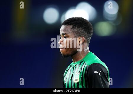 Hamed Junior Traore de Sassuolo réagit pendant le championnat italien Serie UN match de football entre SS Lazio et Sassuolo Calcio le 24 janvier 2021 au Stadio Olimpico à Rome, Italie - photo Federico Proietti / DPPI Banque D'Images