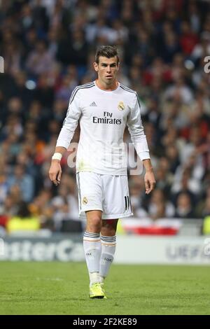 Football - UEFA Champions League 2013/2014 - Groupe Stage - Groupe B - Real Madrid / Juventus FC le 23 octobre 2013 à Madrid , Espagne - photo Manuel Blondau / AOP PRESS / DPPI - Gareth Bale of Real Madrid regarde sur Banque D'Images