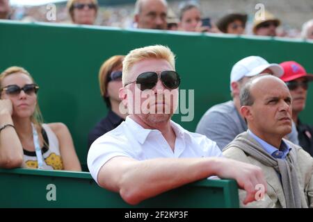 Boris Becker d'Allemagne regarde Novak Djokovic de Serbie pendant l'ATP Monte-Carlo Rolex Masters 2014, Monaco, le 15 avril 2014. Photo Manuel Blondau / AOP PRESSE / DPPI Banque D'Images