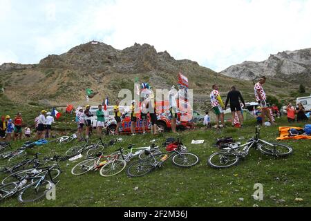 La caravane publicitaire est photographiée au Col d'Izoard pendant le Tour de France, UCI World Tour 2014, Stage 14, Grenoble - Risoul (177 km), le 19 juillet 2014 - photo Manuel Blondau / AOP Press / DPPI Banque D'Images