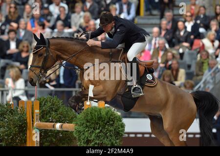 Jérôme Hurel (FRA) à bord de Bonjovi - Prix GL Evénements - pendant les Saut Hermes au Grand Palais de Paris, France, les 14 et 16 mars 2014. Photo Christophe Bricot / DPPI Banque D'Images