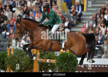 Abdelkebir Ouaddar à bord de rapidement de Kreisker (Mar) - Prix GL Events - pendant les Saut Hermes au Grand Palais de Paris, France, les 14 et 16 mars 2014. Photo Christophe Bricot / DPPI Banque D'Images