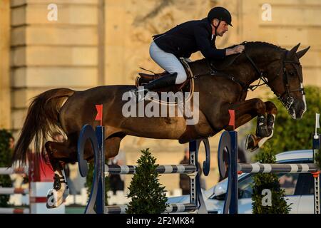 Jérôme HUREL à cheval URANO pendant le spectacle du Château de Versailles saut aux écuries des rois, le 5 mai 2017, à Versailles, France - photo Christophe Bricot / DPPI Banque D'Images