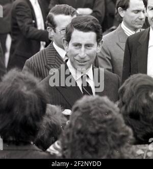 LE PRINCE CHARLES LORS DE SA VISITE À PORTSMOUTH. PIC MIKE WALKER, 1981 Banque D'Images