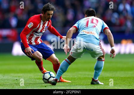 Le défenseur croate d'Atletico Madrid Sime Vrsaljko court avec le ballon lors du championnat espagnol de football Liga match entre Atletico de Madrid et RC Celta le 11 mars 2018 au stade Wanda Metropolitano à Madrid, Espagne - photo Benjamin Cremel / DPPI Banque D'Images