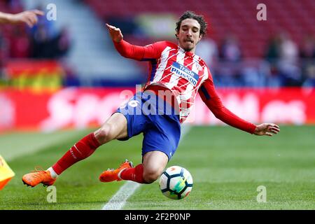 Le défenseur croate d'Atletico Madrid, Sime Vrsaljko, saute lors du championnat d'Espagne du match de football Liga entre Atletico de Madrid et RC Celta le 11 mars 2018 au stade Wanda Metropolitano de Madrid, Espagne - photo Benjamin Cremel / DPPI Banque D'Images