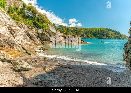 Castle Cove au-dessous du château de Dartmouth à Dartmouth Harbour, Devon, Angleterre, Royaume-Uni Banque D'Images