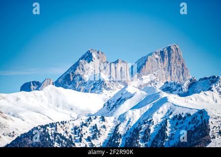 Paysage d'hiver dans les Dolomites Banque D'Images