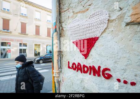 Le coeur de laine qui est chargement est symbolise le vide qui a une fin en vue. C'est le travail du designer Ivona Martinic et il se réfère à Banque D'Images
