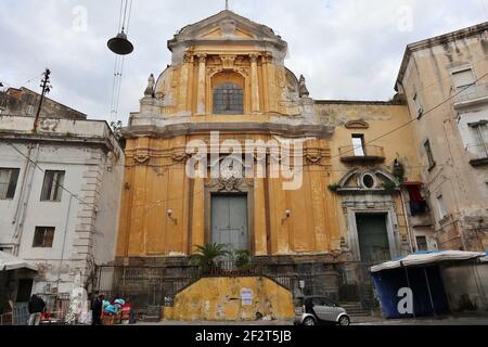 Napoli - Facciata della Chiesa Sant'Anna a Capuana Banque D'Images