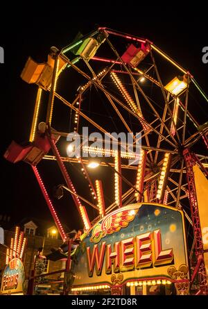 La grande roue de ferris à l'exposition victorienne annuelle Hungerford Banque D'Images