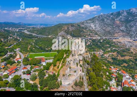 Vue aérienne de la forteresse de Klis près de Split, Croatie Banque D'Images