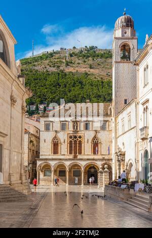 Vue sur le palais Sponza de Dubrovnik, Croatie Banque D'Images