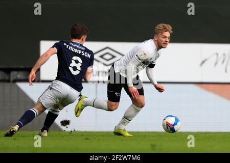 Derby, Royaume-Uni. 13 mars 2021. Kamil Jozwiak #7 du comté de Derby court avec le ballon à Derby, Royaume-Uni le 3/13/2021. (Photo de Conor Molloy/News Images/Sipa USA) crédit: SIPA USA/Alay Live News Banque D'Images