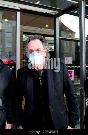 Hugo Egon Balder BEI der Ankunft zur TV-Aufzeichnung der Talkshow 'Riverboat' im Studio 3 der Media City Leipzig. Leipzig, 12.03.2021 Banque D'Images
