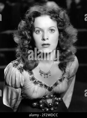 Maureen O'Hara. Portrait de l'actrice irlandaise Maureen O'Hara (b. Maureen Fitzsimons, 1920-2015), toujours publicitaire pour le Hunchback de notre Dame (1939) Banque D'Images