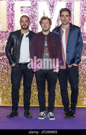 Londres, Royaume-Uni. 23 octobre 2018. Matt Willis, James Bourne et Charlie Simpson de Busted participant à la première mondiale Bohemian Rhapsody qui s'est tenue à l'ESS Arena, Londres. Crédit obligatoire : Scott Garfitt /Empics/Alay Live News Banque D'Images