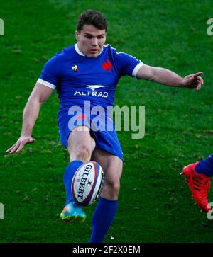 Londres, Royaume-Uni. 13 mars 2021. TWICKENHAM, ANGLETERRE - MARS 13: Antoine Dupont de France pendant Guinness 6 nations entre l'Angleterre et la France au stade de Twickenham, Londres, Royaume-Uni le 13 Mars 2021 crédit: Action Foto Sport/Alay Live News Banque D'Images