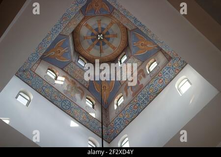 Balcon toit voûte plafond de l'église orthodoxe Banque D'Images