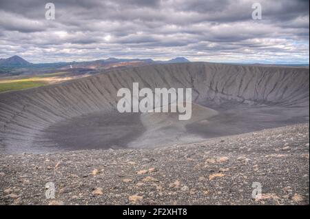 Cratère du volcan Hverfjall en Islande Banque D'Images