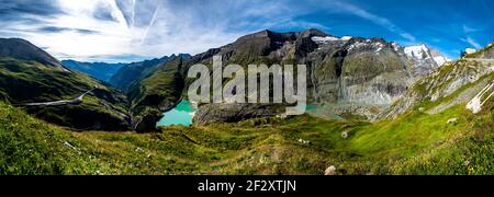 Lac Glacier de Pasterze avec barrage Hydropower dans le parc national Hohe Tauern avec Großglockner High Alpine Road en Autriche Banque D'Images