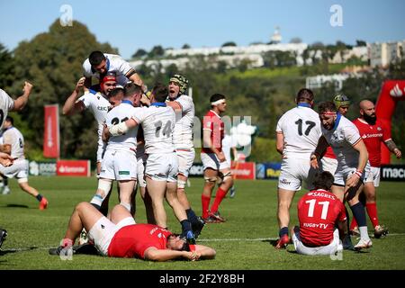 Lisbonne, Portugal. 13 mars 2021. Les joueurs de Roumanie célèbrent lors du championnat d'Europe de rugby entre le Portugal et la Roumanie à Lisbonne, Portugal, le 13 mars 2021. Crédit: Pedro Fiuza/Xinhua/Alay Live News Banque D'Images