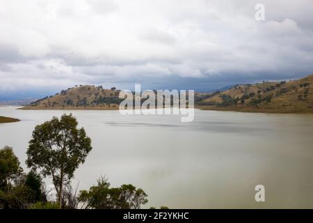 Barrage de Windamere près de Mudgee dans la région de Nouvelle-Galles du Sud, Australie Banque D'Images