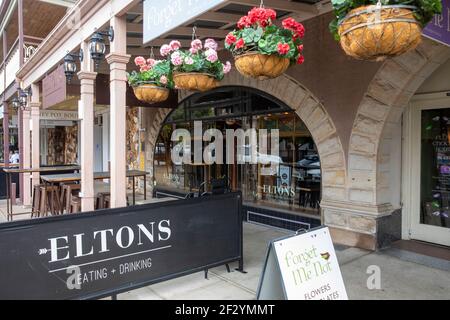 Centre-ville de Mudgee et bar-restaurant Eltons, Mudgee, Nouvelle-Galles du Sud, Australie Banque D'Images