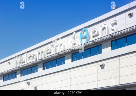 Athènes, Grèce - 14 septembre 2018 : aérogare à l'aéroport d'Athènes (ATH) en Grèce. Banque D'Images