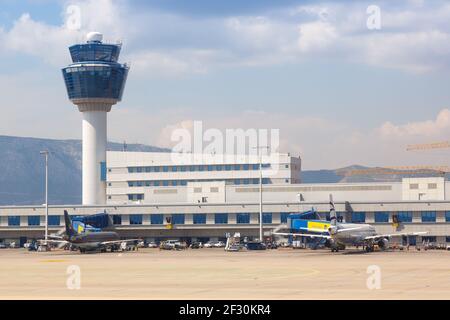 Athènes, Grèce - 14 septembre 2018 : aérogare à l'aéroport d'Athènes (ATH) en Grèce. Banque D'Images