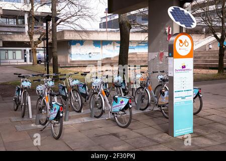 Station de vélo Metropolradruhr sur le campus de l'Université de la Ruhr Bochum, Rhénanie-du-Nord-Westphalie, Allemagne. Station fuer Metropolradruhr Miet Banque D'Images