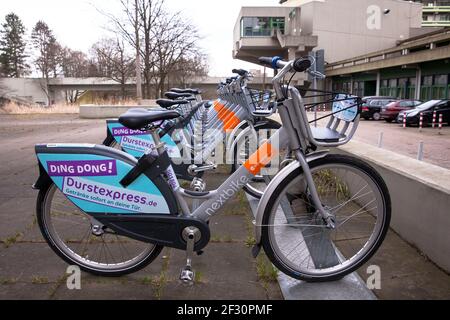 Station de vélo Metropolradruhr sur le campus de l'Université de la Ruhr Bochum, Rhénanie-du-Nord-Westphalie, Allemagne. Station fuer Metropolradruhr Miet Banque D'Images