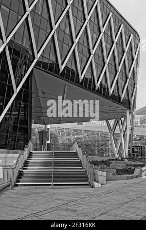 L'architecture géométrique or et noir ultra moderne du bâtiment Catalyst de l'hélice à Newcastle, Tyne et Wear. Banque D'Images