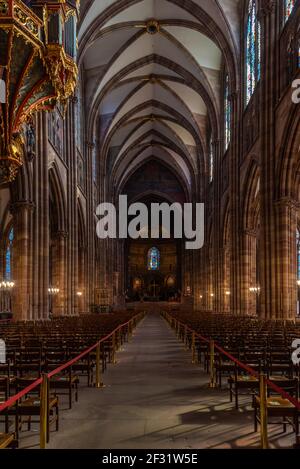 Strasbourg, France, 21 septembre 2020 : intérieur de la cathédrale de notre Dame de Strasbourg, France Banque D'Images