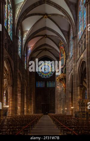 Strasbourg, France, 21 septembre 2020 : intérieur de la cathédrale de notre Dame de Strasbourg, France Banque D'Images