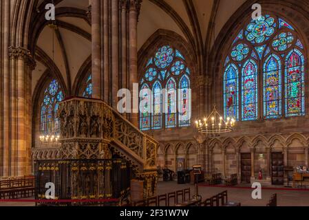 Strasbourg, France, 21 septembre 2020 : intérieur de la cathédrale de notre Dame de Strasbourg, France Banque D'Images