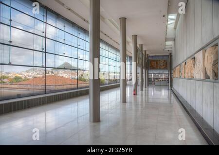 Athènes, Grèce, 28 septembre 2020 : collection d'objets anciens au musée de l'Acropole d'Athènes, Grèce Banque D'Images