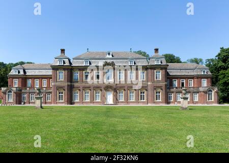 Oranienburg dans le jardin ouest du château de Nordkirchen, à l'origine orangerie, plus tard château de parc, aujourd'hui administration de la Rhénanie-du-Nord-Westphalie Banque D'Images