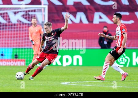 EINDHOVEN, PAYS-BAS - MARS 14: Jens Toornstra de Feyenoord Rotterdam pendant le match néerlandais Eredivisie entre le PSV Eindhoven et le Feyenoord Rotterdam Banque D'Images